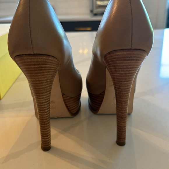 Fendi Women’s platform heels-36.5 - Picture 5 of 11